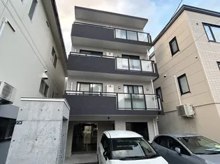 CARRERA N13の画像