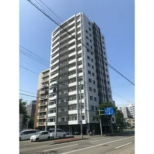 クリーンリバーフィネス北13条東駅前 205号室【2階】の外観