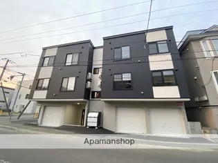 レグルス【3階】の外観