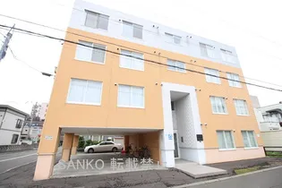 オークラパレスN37E4【2階】の外観