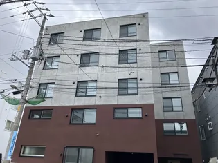 コローレ月寒東【4階】の外観