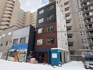 N3E3チョイスビル【4階】の外観