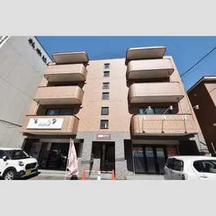 カローレ栄町の画像