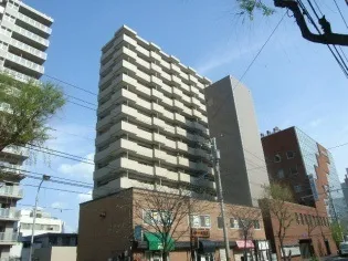 UURコート札幌北三条【4階】の外観