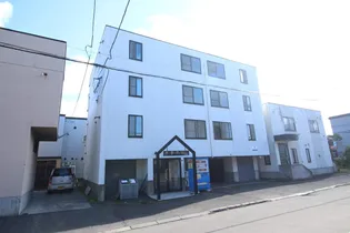 カラクリハウス【4階】の外観