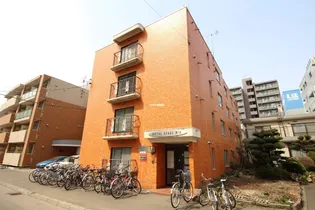 ロイヤルステージN16【2階】の外観