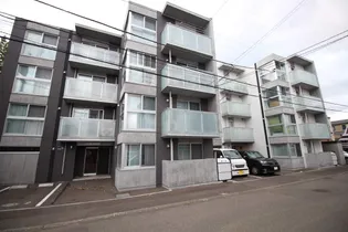 グリーンヴィル【1階】の外観