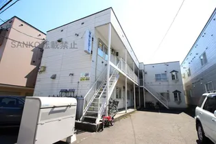 北海道札幌市東区北十条東15丁目【アパート】の外観