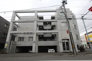 メゾンリベクレールの画像