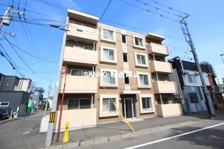 クリスタル北24条【1階】の外観