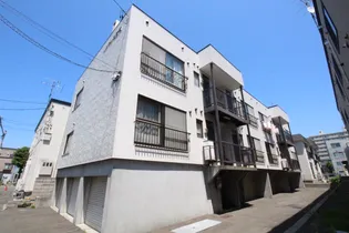 レジデンス信和【201号室】の外観