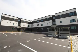 グランコート【1階】の外観