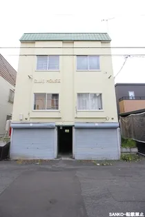 クラブハウス【201号室】の外観