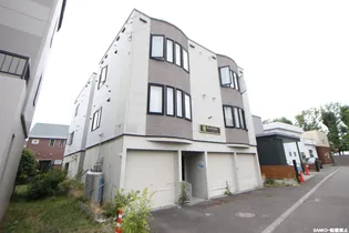 ローヤルハイツN15【2階】の外観