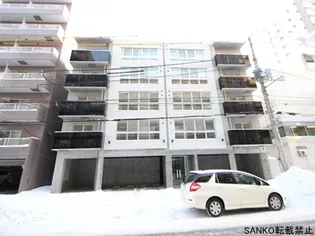 LIEN MARUYAMA(リアンマルヤマ)【1階】の外観