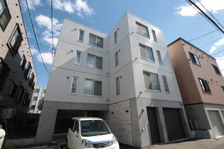 SALVATORE MOTOMACHIの画像