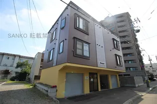 北海道札幌市東区北十九条東1丁目【アパート】の外観