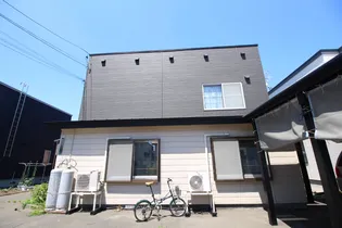 マンション谷川【202号室】の外観