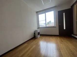 プラザインN14・A棟【103号室】の居間