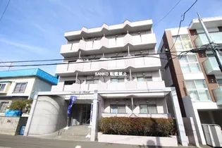 メゾン・ド・ルナール【401号室】の外観