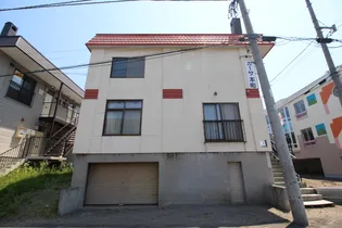 カーサ本町【201号室】の外観