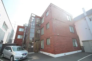 ビラ・レジリア美香保【3階】の外観