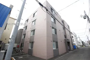 クリアーフィールド【2階】の外観