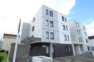 DUE CASA COMODOの画像