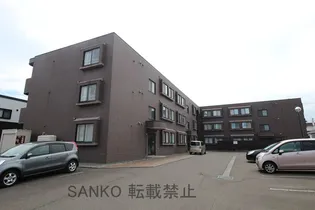 レーヴェ【2階】の外観