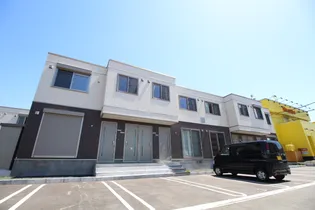 アブニール【2階】の外観