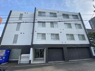 サンテモンターニュ【3階】の外観