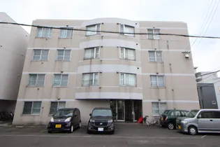 ジョンスノーハウス【3階】の外観