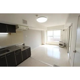 ラフォーレ40【402号室】の居間