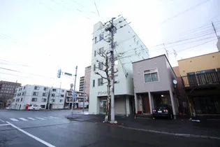 グリーンハイム【5階】の外観