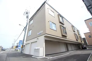 グランド ソレーユ【201号室】の外観