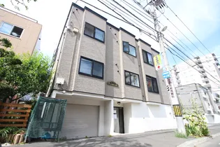 ヴィエルジュ23【3階】の外観