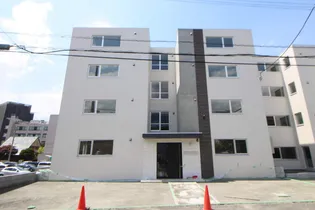 リヴィエール本町11【1階】の外観