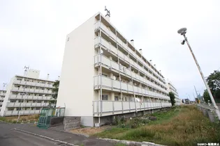 ビレッジハウス新川4号棟【0102号室】の外観