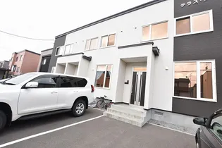 北海道札幌市北区屯田七条11丁目【テラスハウス】の外観