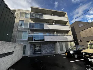 フェーラシュヴァル菊水の画像