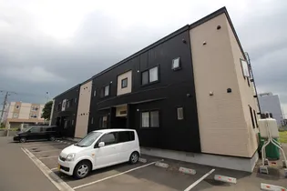 シャン・ボヌールA【203号室】の外観