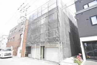 エミネンス美園65【301号室】の外観