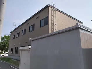 レオパレスサーヤノード【203号室】の外観