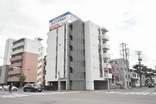 北海道札幌市豊平区豊平四条11丁目【マンション】の外観