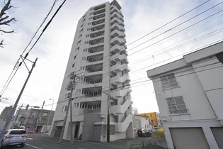 KDXレジデンス豊平公園【0502号室】の外観