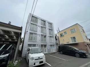 プロビデンス平岸【0303号室】の外観