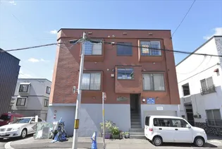 北海道札幌市豊平区美園八条3丁目【アパート】の外観