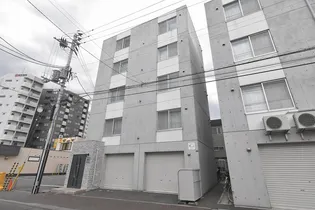 AKT月寒中央【1階】の外観