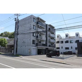 LUSSOVITA(ルッゾヴィータ)【3階】の外観