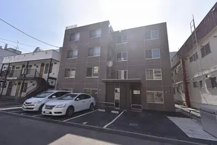 北海道札幌市豊平区月寒中央通7丁目【マンション】の外観